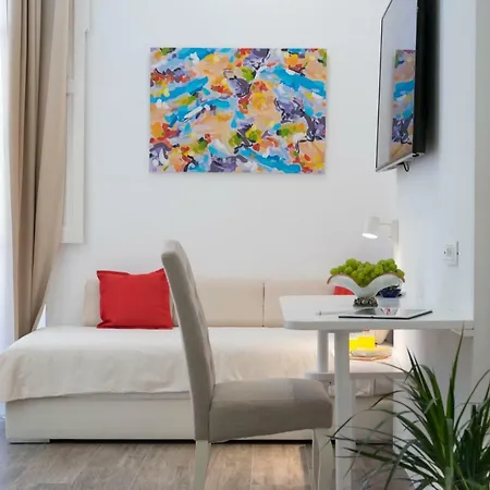 Art Room Split-3