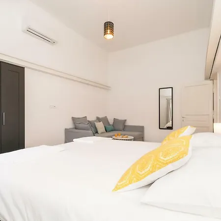 Loft At Republic Square-2