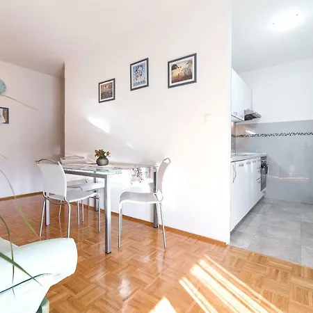 Apartment Dora Split-2