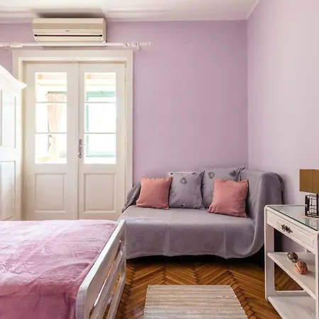 Sunny Apartment Split-2