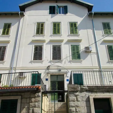 Studio Apt Orchard On Rokova St - 5 Min Walk To The Old Town Of Split-3