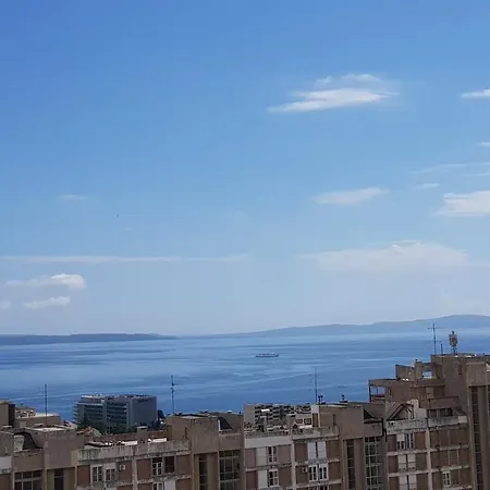 Leilani -Stunning View Apartment Near The Center!-2