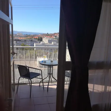 Ita Apartment-2