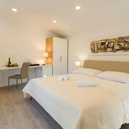 Apartments & Room Libar-3