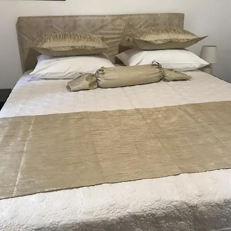 Center apartment Neno-3