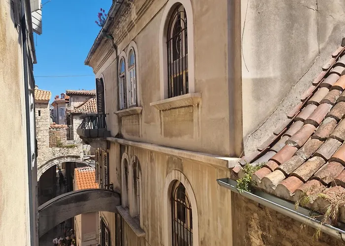 Malena Palace Experience Split