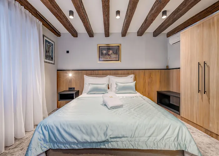 Makarun Heritage Rooms Split