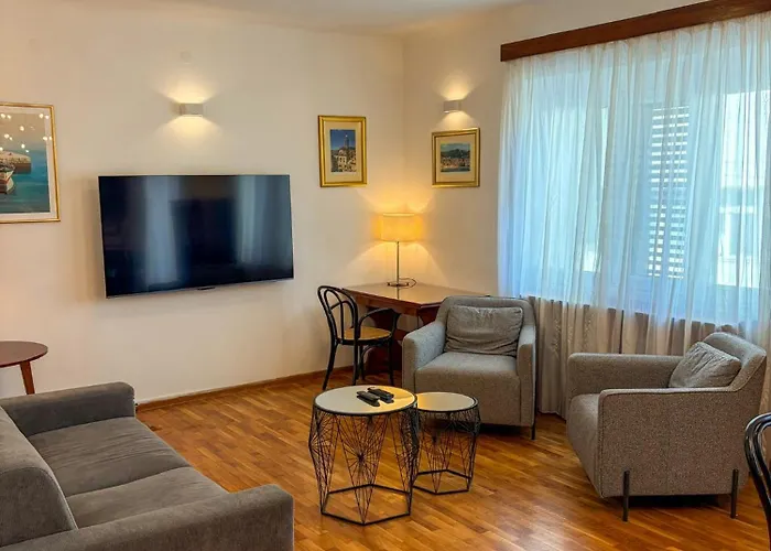 Apartment Mina Split