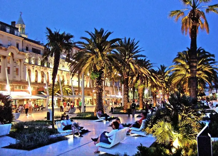 Luxury Apartment Riva With A Magnificient View Split